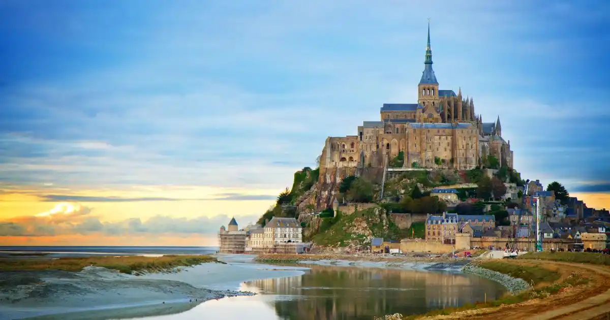 Mont Saint-Michel Escapade : Guide Complet 2026 & Budget